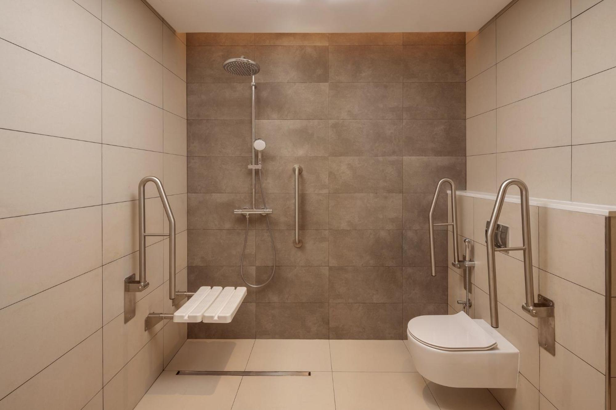 Holiday Inn Dubai Business Bay By Ihg Esterno foto