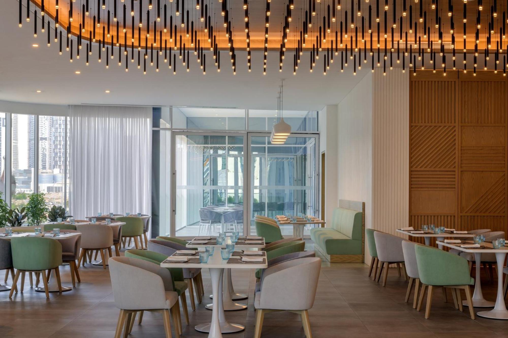 Holiday Inn Dubai Business Bay By Ihg Esterno foto